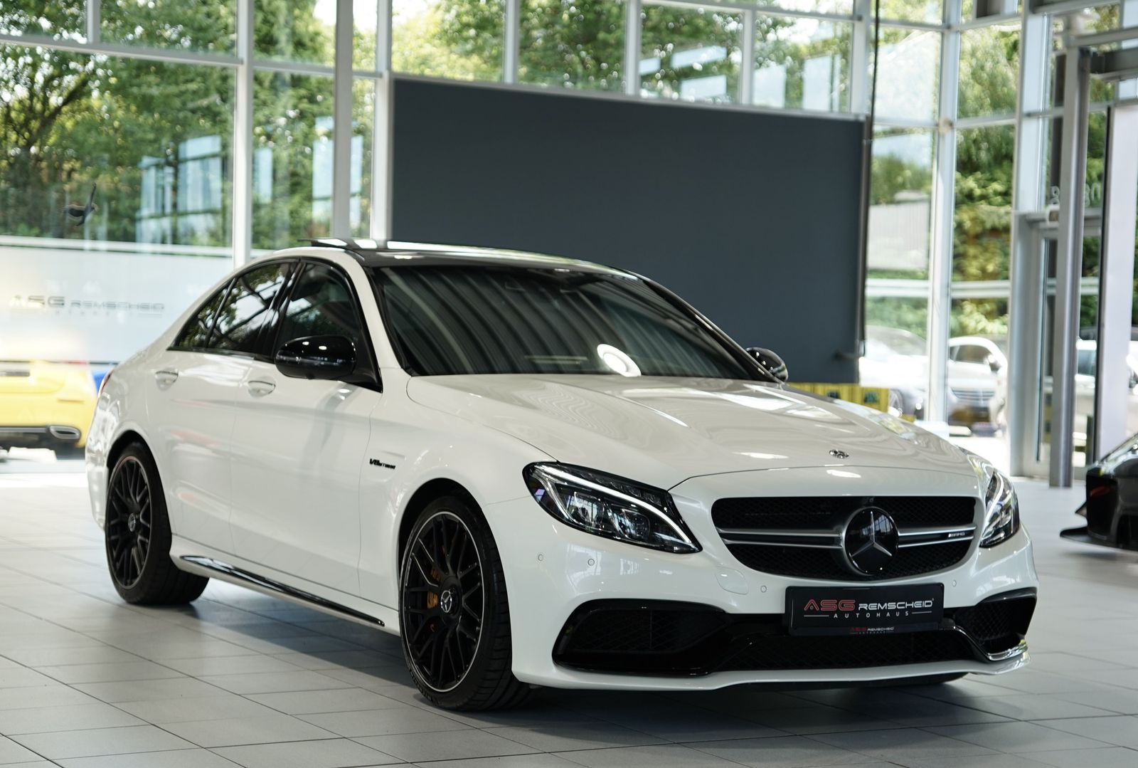 Mercedes Benz C 63 Amg