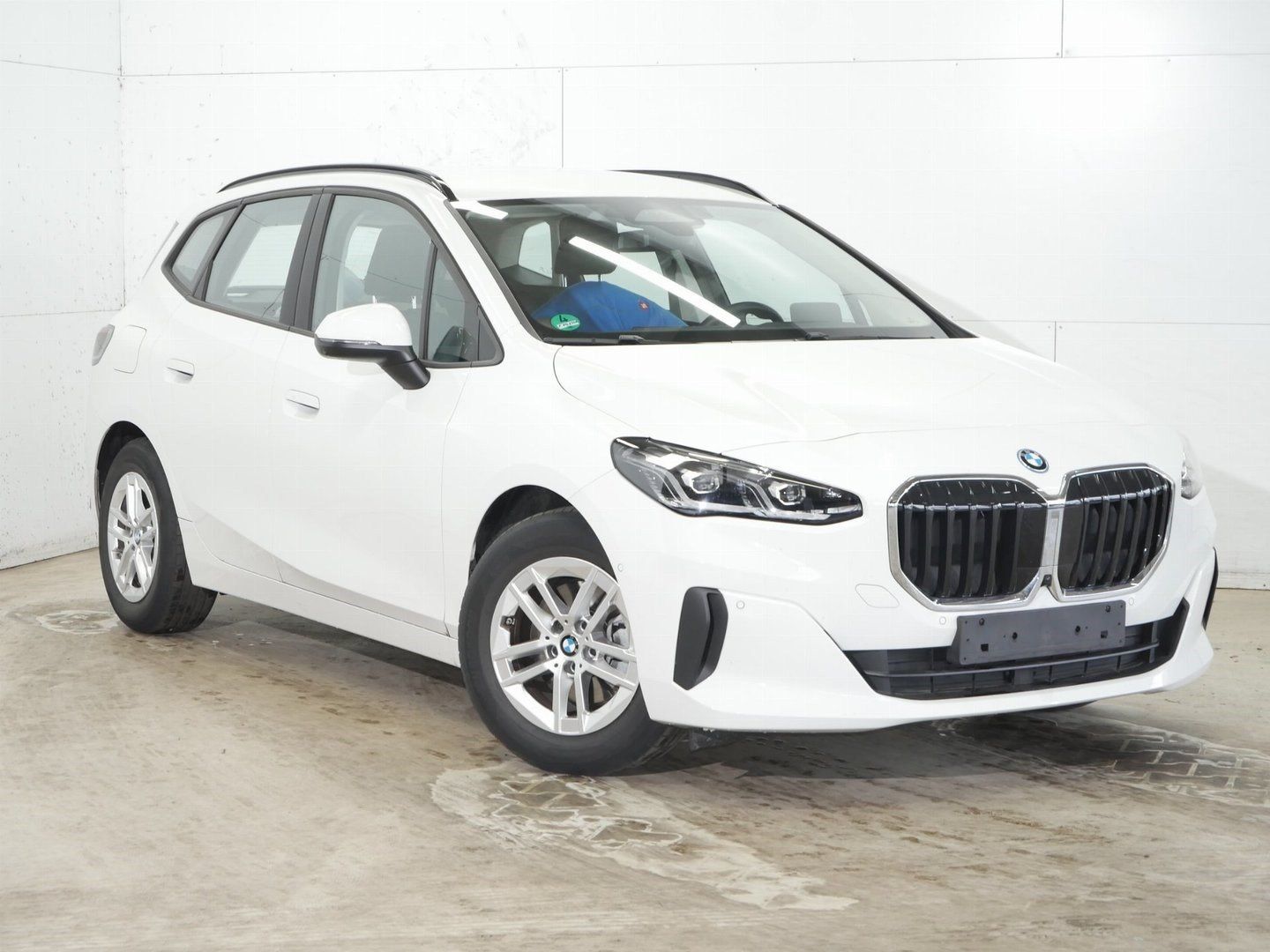 BMW 225 Active Tourer - Bild 2
