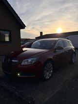 Opel Insignia Sports Tourer 1.6 Vollaussta... - Opel Insignia aus 2009: Sport Tourer