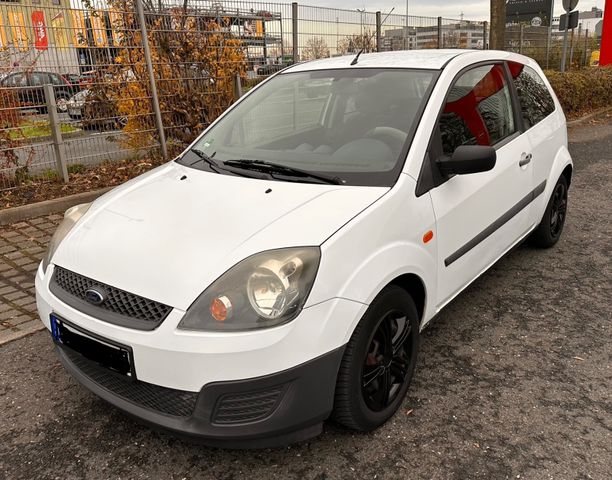 Ford Fiesta 1.3 44 kW 