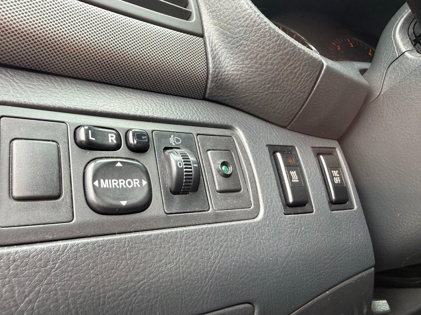 Toyota Avensis 2005 — photo 20