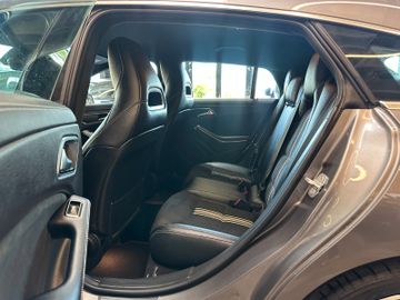 MYAUTOCENTER – Gebraucht- und Jahreswagen mit Werkstattservice in Pfaffenhofen Mercedes-Benz CLA 200 Shooting Brake *LED*NAVI*KAMERA*