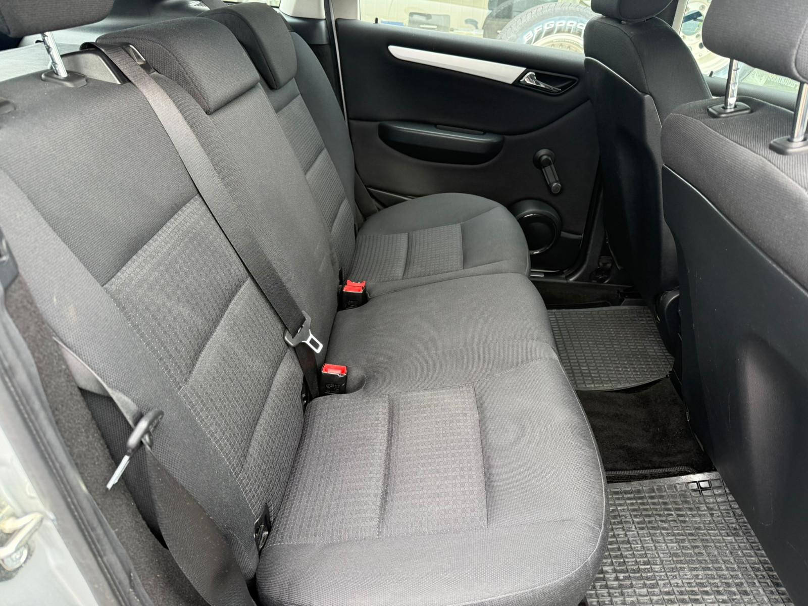 Mercedes-Benz B170 2006 — photo 10