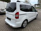 Ford Tourneo Courier Titanium - Ford Tourneo aus 2015