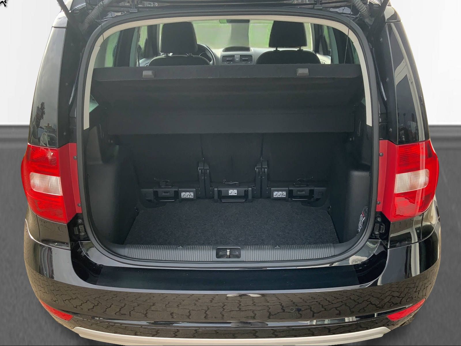 Yeti 1.2 TSI Cool Edition AHK,SHZ,PDC.