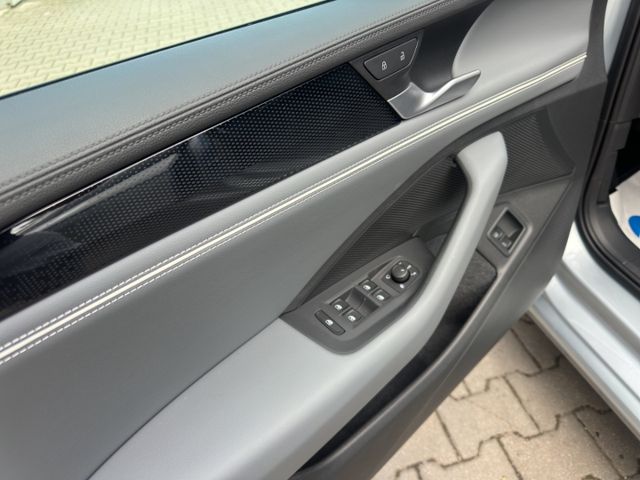Passat Variant Business 1.5 PlugInnHybrid AHZV L