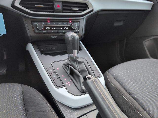 Arona 1.0 TSI DSG Style LED+GRA+EINPARKH.+SIHZ.+