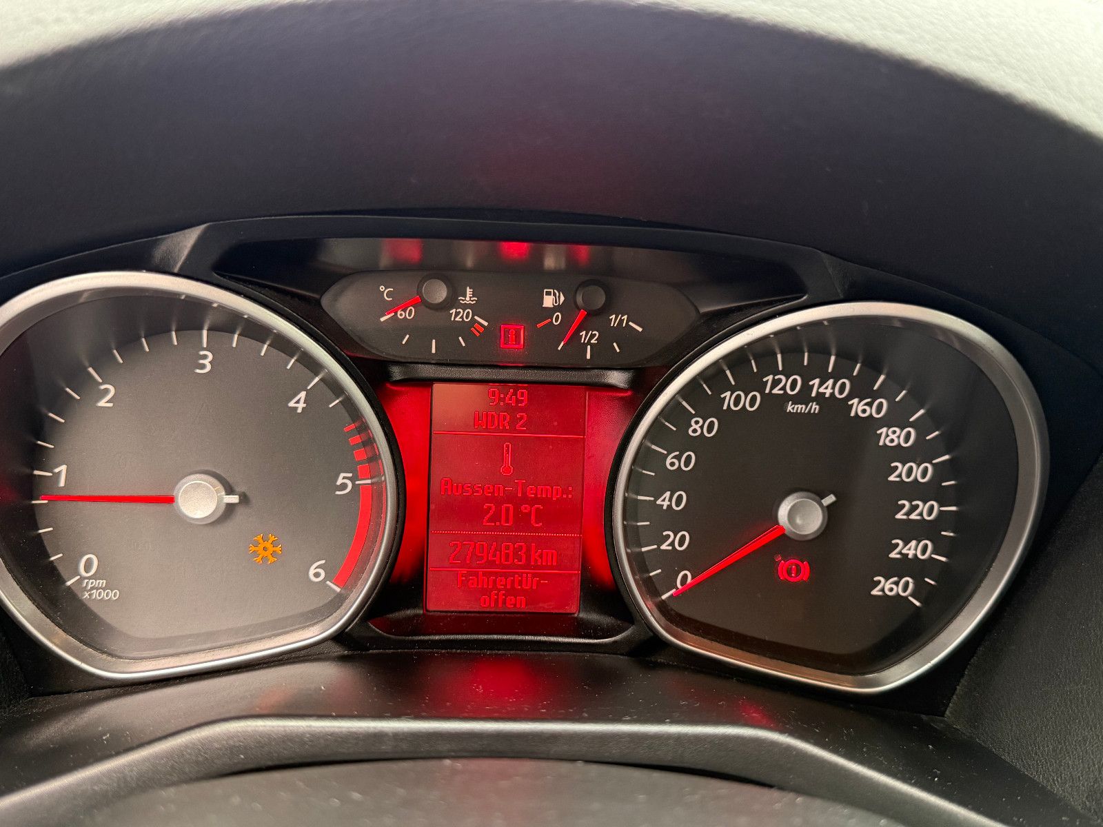 Fahrzeugabbildung Ford Mondeo Turnier 2,0 D  Trend, Navi, Alu, Klima