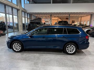 Volkswagen Passat Variant - 11