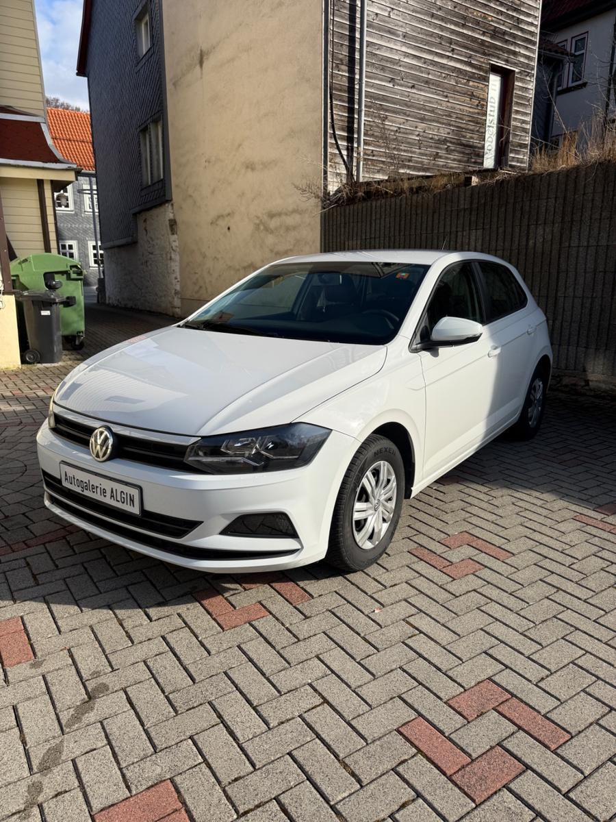 Volkswagen Polo VI Trendline