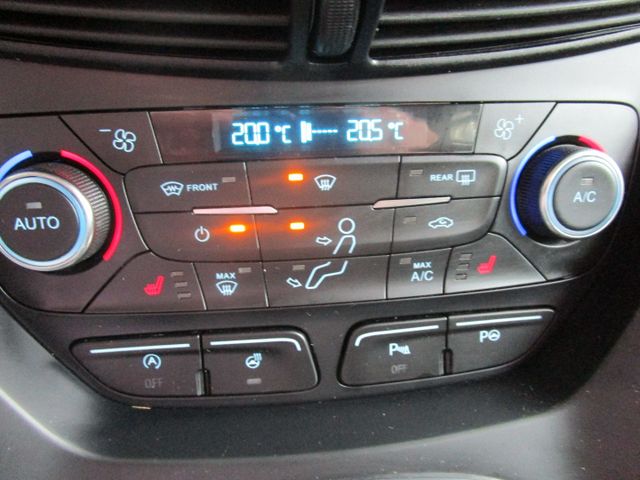 Kuga Cool & Connect