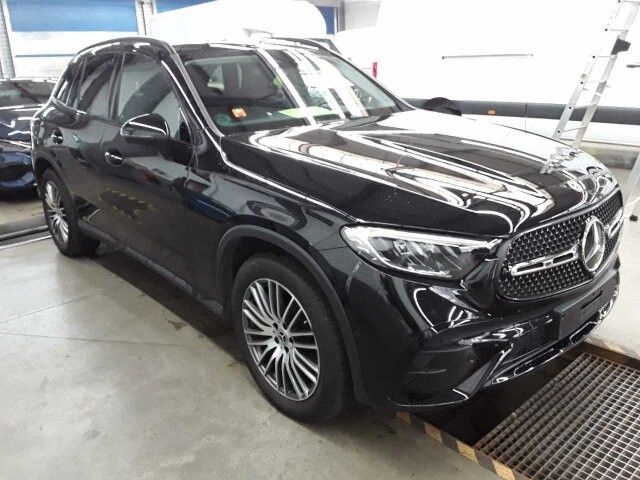 Fahrzeugabbildung Mercedes-Benz GLC 220d 4M AMG+Night+Distr+Memory+360°+