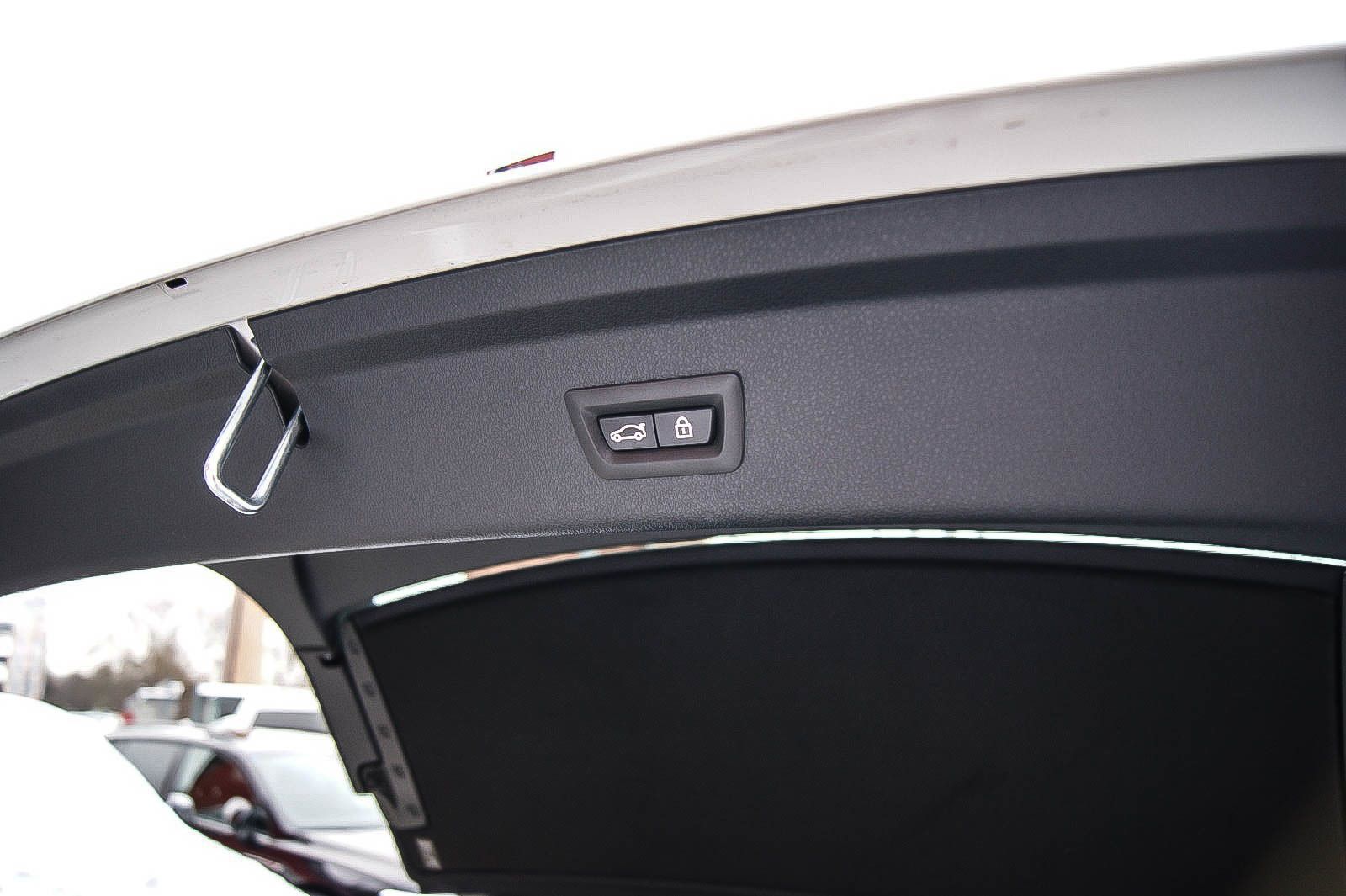 Fahrzeugabbildung BMW 320 Gran Turismo M-SPORT 360° LEDER HEADUP ANHZV