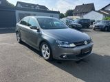 Volkswagen Jetta VI 1.6 TDI 2.HD/CARPLAY/TEMPO/CLIMATRONIC - Volkswagen Jetta aus 2011 mit Diesel-Antrieb