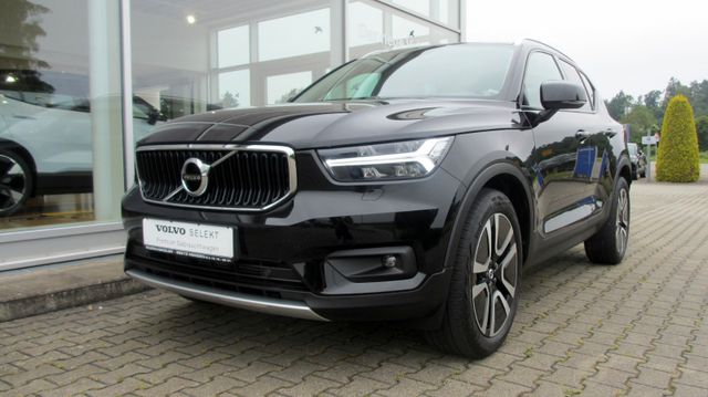 Volvo XC40 T4 FWD Momentum Pro+LED+KAM+SHZ+STANDHZ+HK+