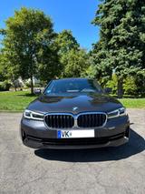 BMW 530d xDrive Limousine + Alu-Winterreifen - BMW 530 Gebrauchtwagen in Saarbrücken