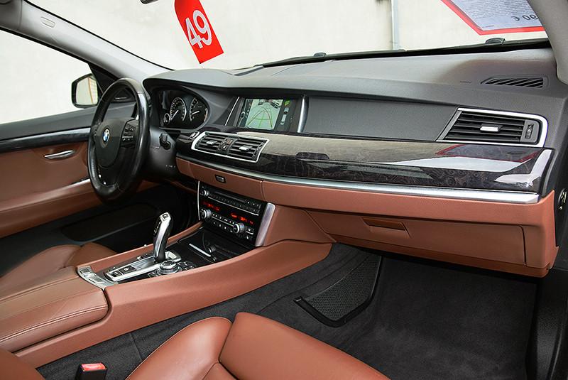 Car Image 22