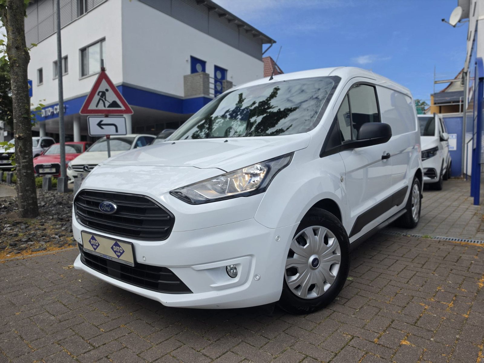 Ford Transit - 1