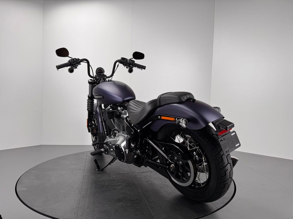Fahrzeugabbildung Harley-Davidson STREET BOB *NEUWERTIG