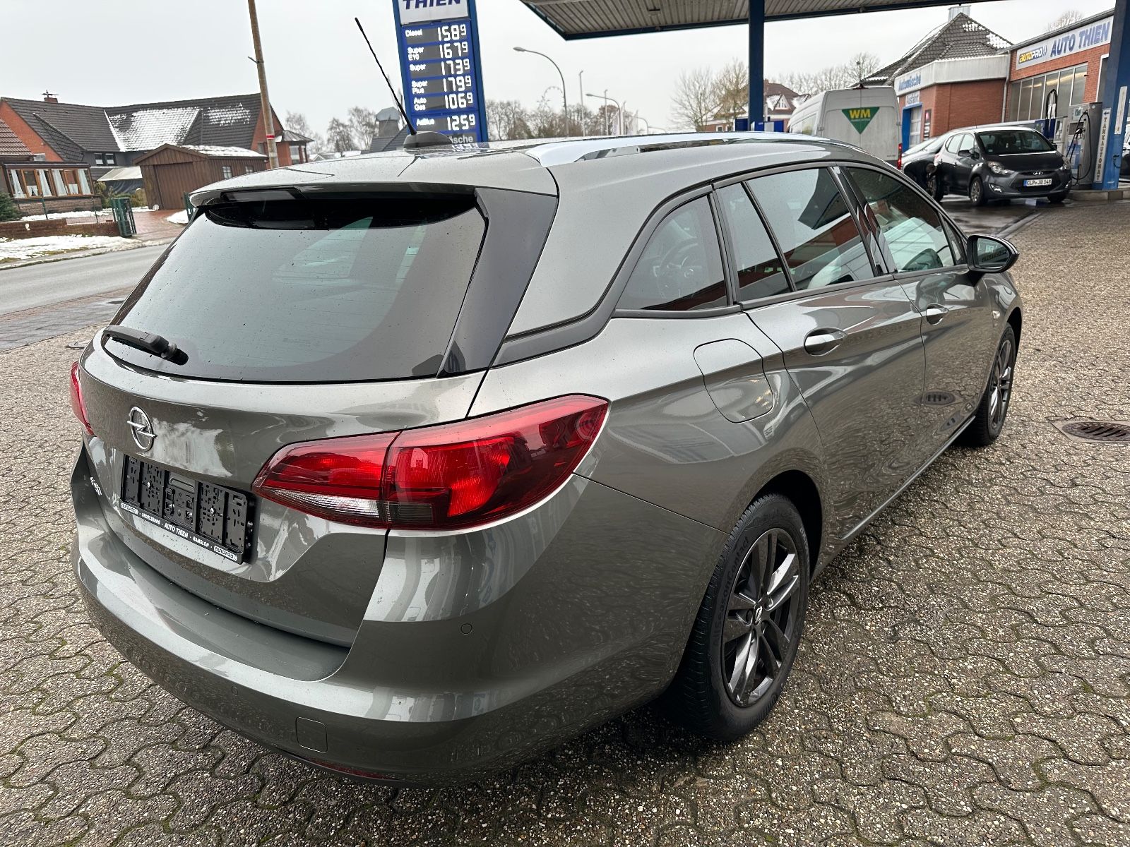 Fahrzeugabbildung Opel Astra ST 1.2 Turbo Opel 2020 LED/GRA/GJR/SHZG