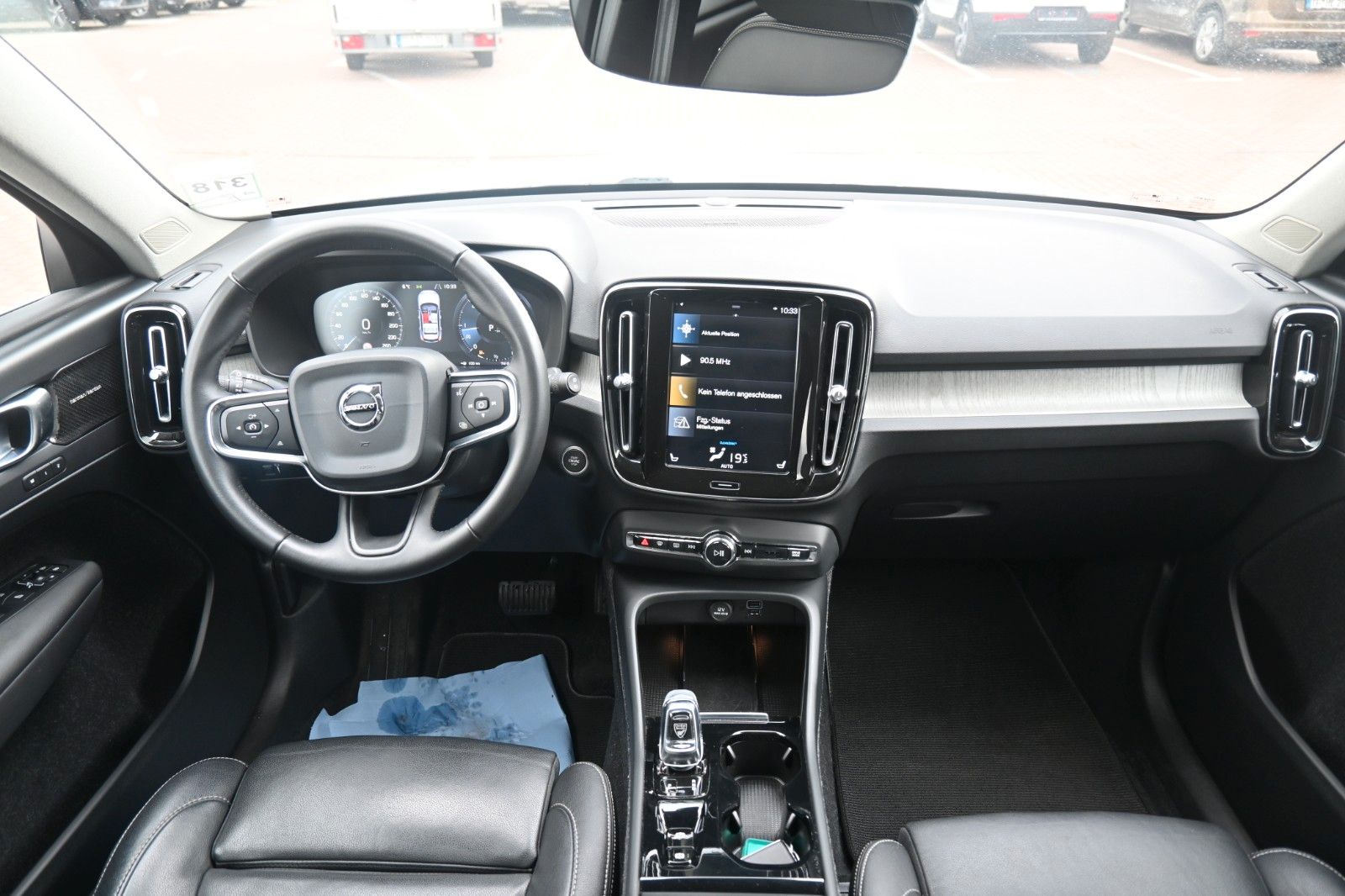 Fahrzeugabbildung Volvo XC40 D3 INSCRIPTION*STHZG*BUSINESS*PILOT*LED*HuK