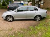 Volkswagen VW Jetta 2.0 Benzin 150PS, Km 129000 - Volkswagen Jetta 1KM