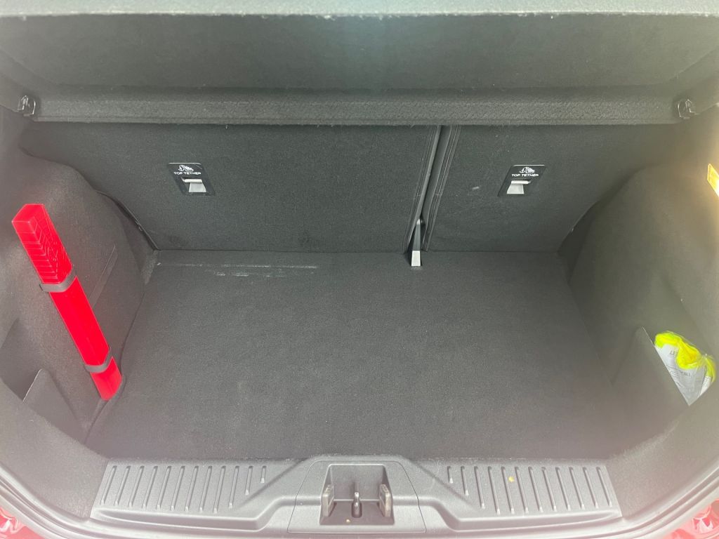 Ford Fiesta 1.0 EcoBoost S&S ST-LINE – Bild 7