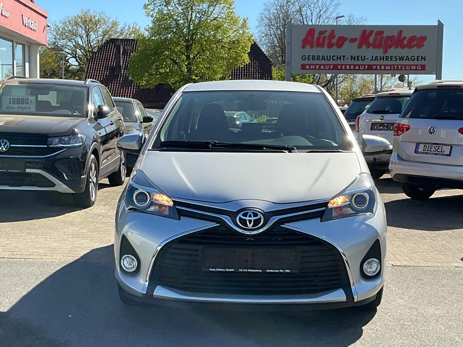 Toyota Yaris Comfort Kamera Allwetter BT 1 Hand