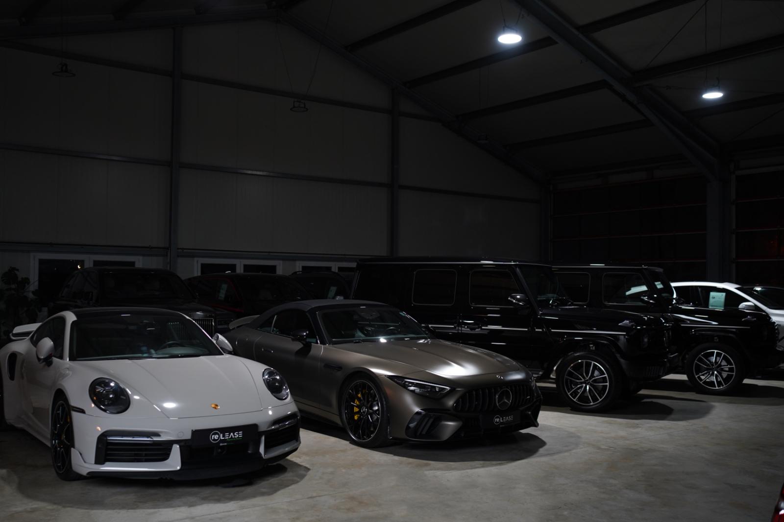 showroom-image-main