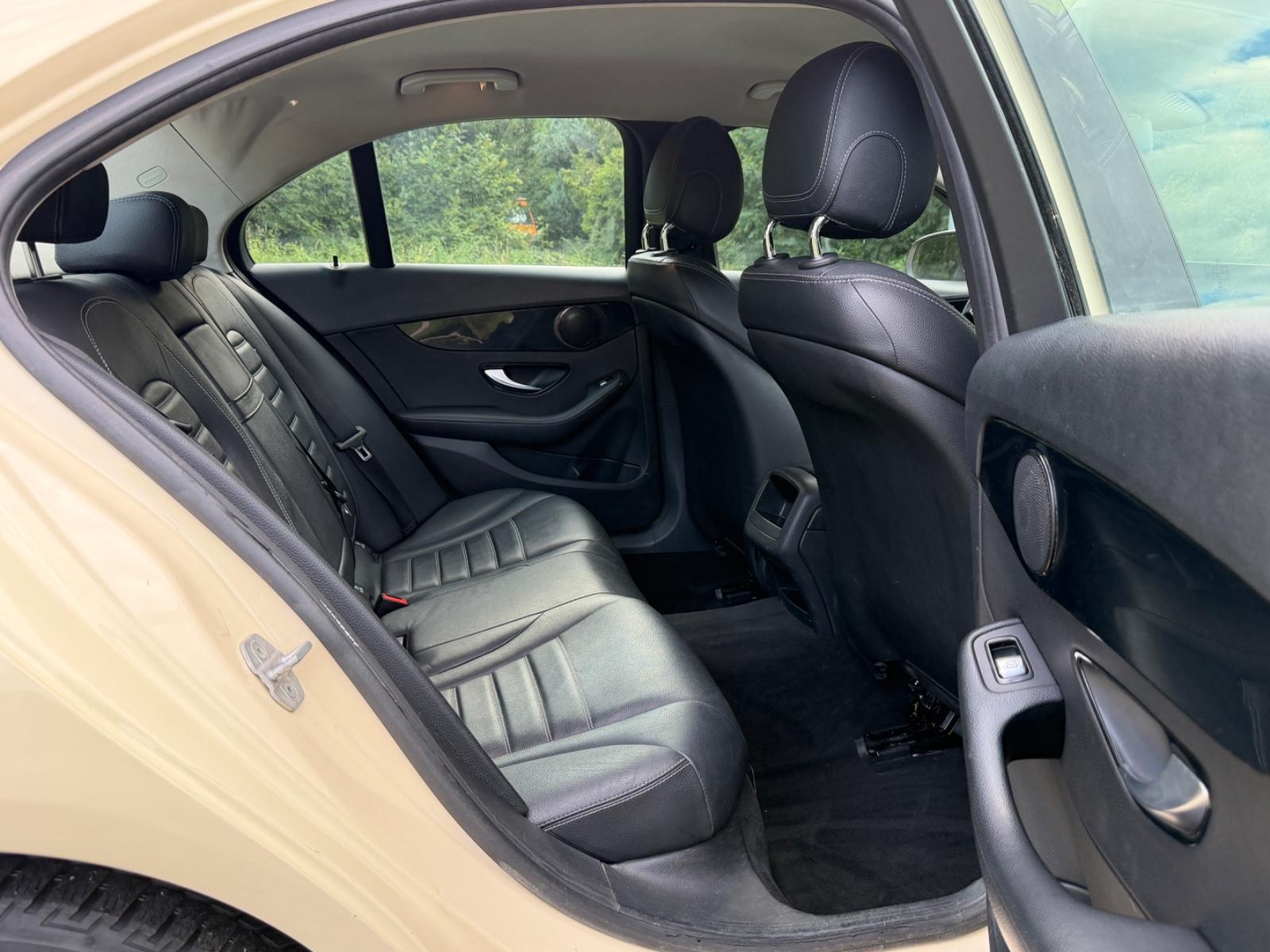Mercedes-Benz C220d Lim. *Avantgarde *Leder *Navi *Kamera *SHZ