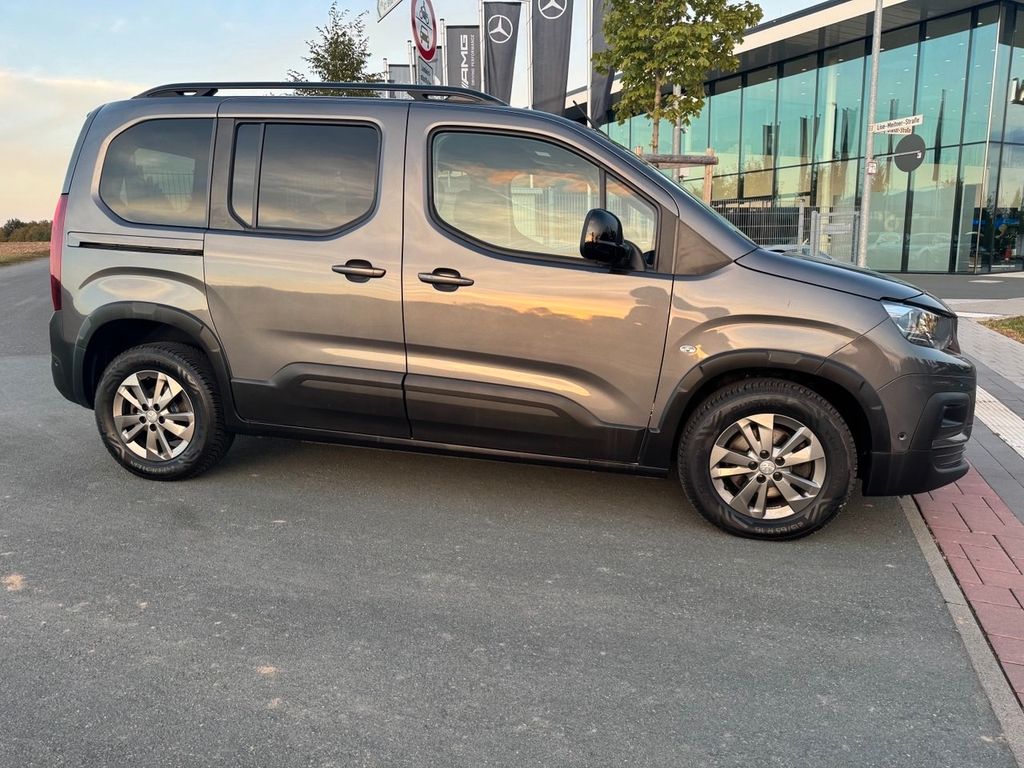 Image of Peugeot Rifter