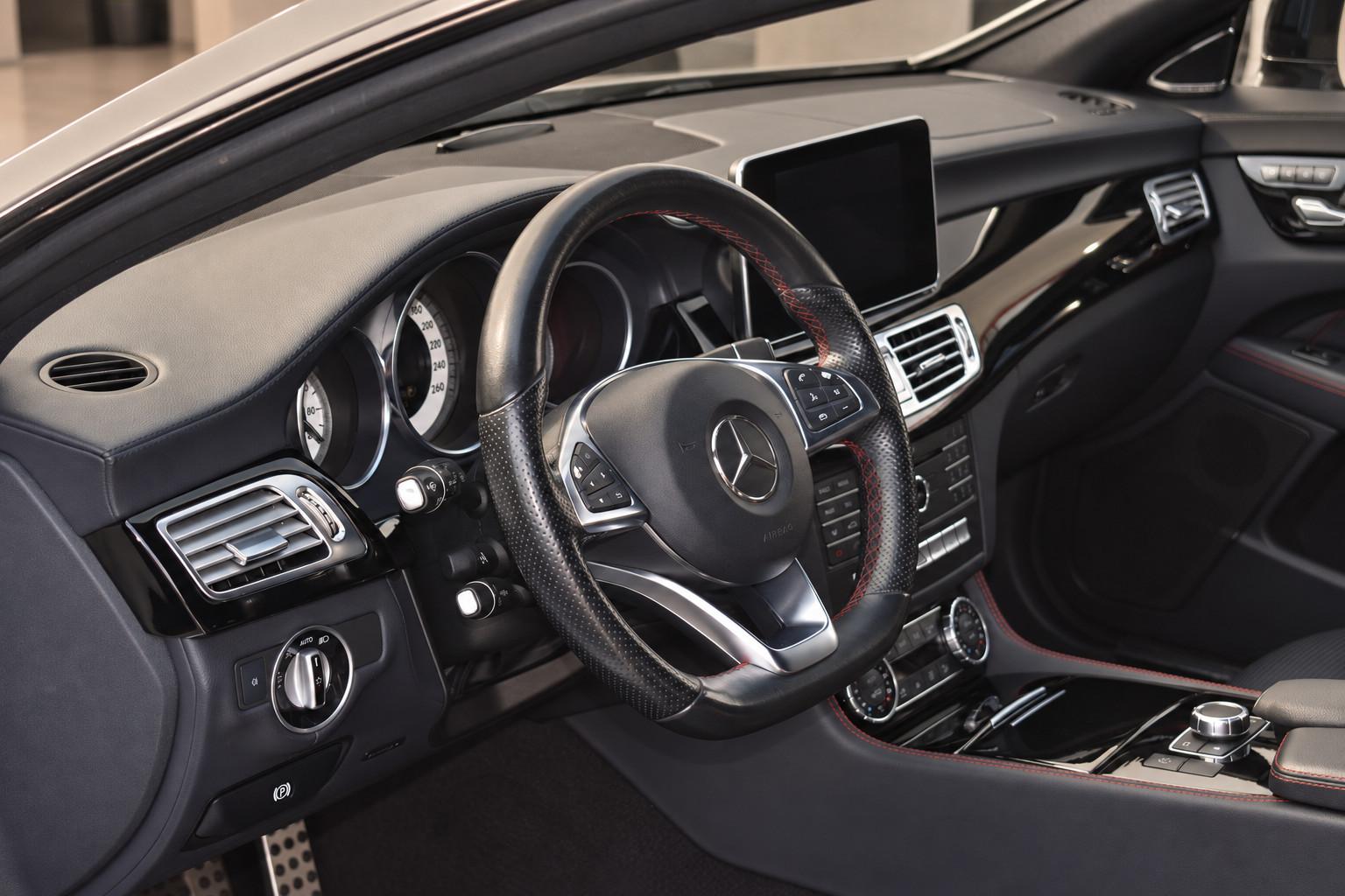 Mercedes-Benz CLS 400 Shooting Brake 4Matic AMG LINE *GSD*19"*