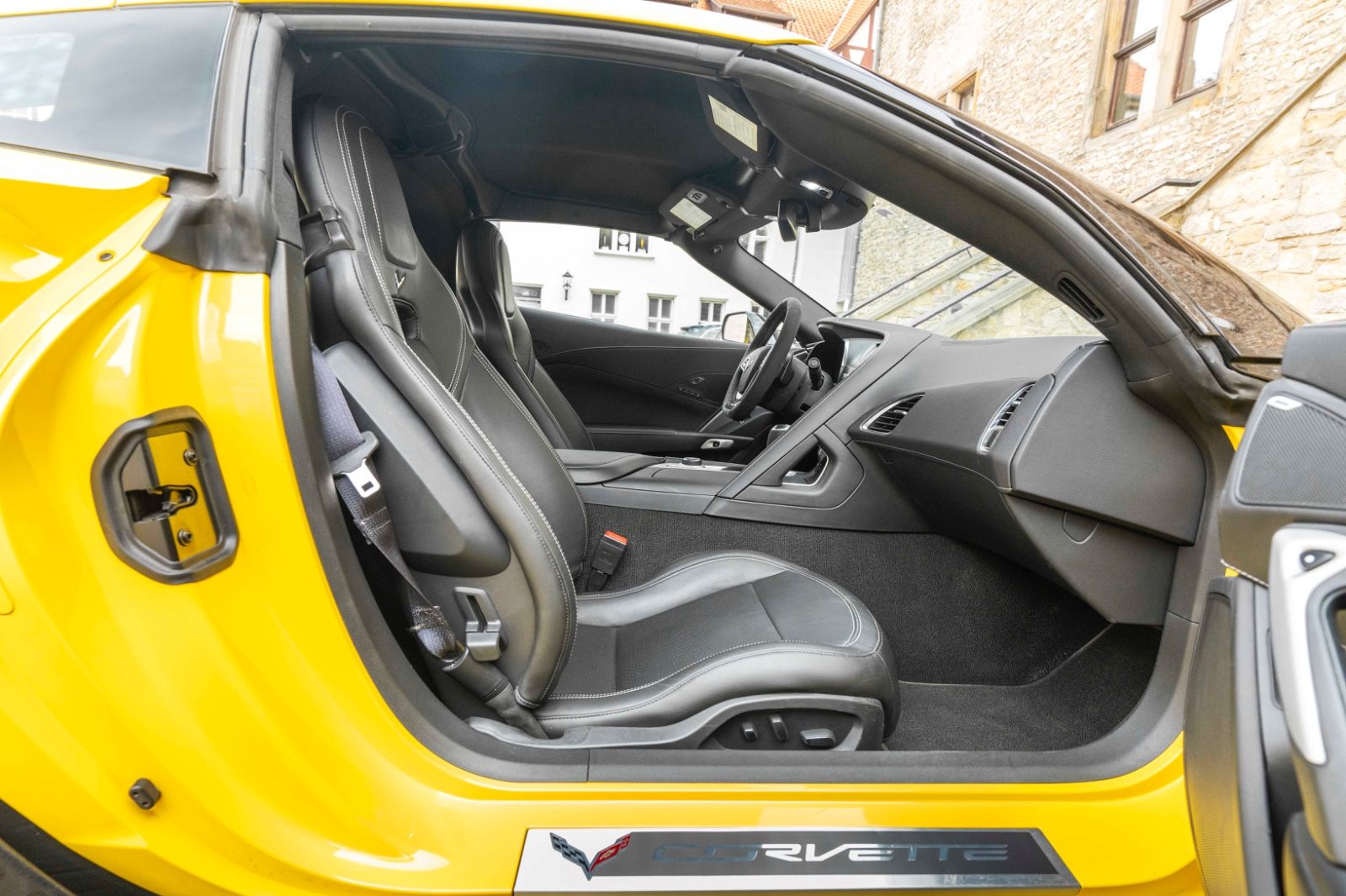 Fahrzeugabbildung Corvette Corvette Z06 2LZ  6,2L TARGA HUD BOSE MEMORY