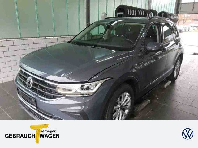 Volkswagen Tiguan 1.5 TSI DSG MATRIX NAVI SITZH ACC