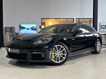 Porsche Panamera - 1