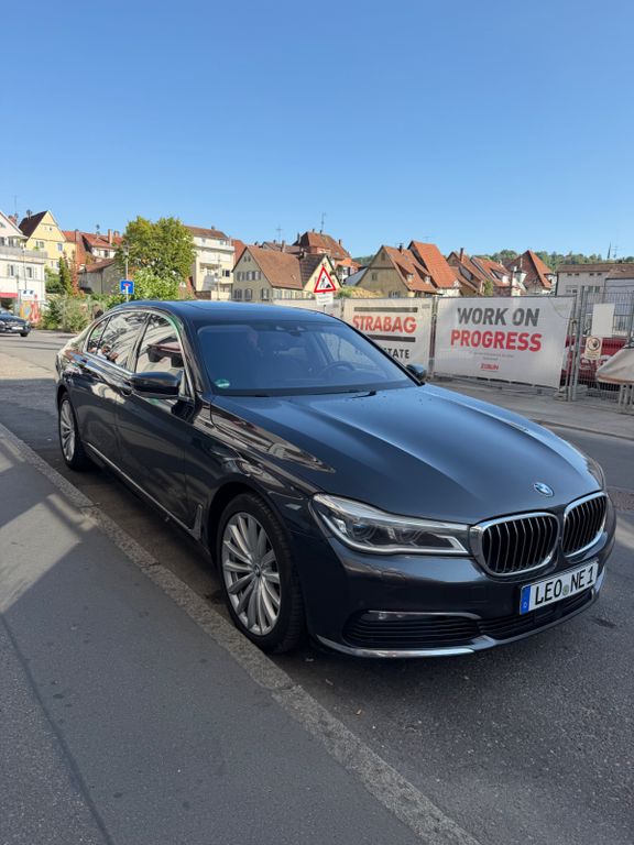 Image of BMW 750