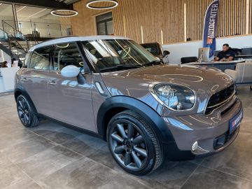 MINI Cooper SD Countryman *PANO*PDC*NAVI*BI-XENON*
