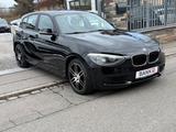 BMW 114 1 Limousine Euro6. Tkm.85#Inspk-Nue#Tüv-Neu# - schwarze BMW 114
