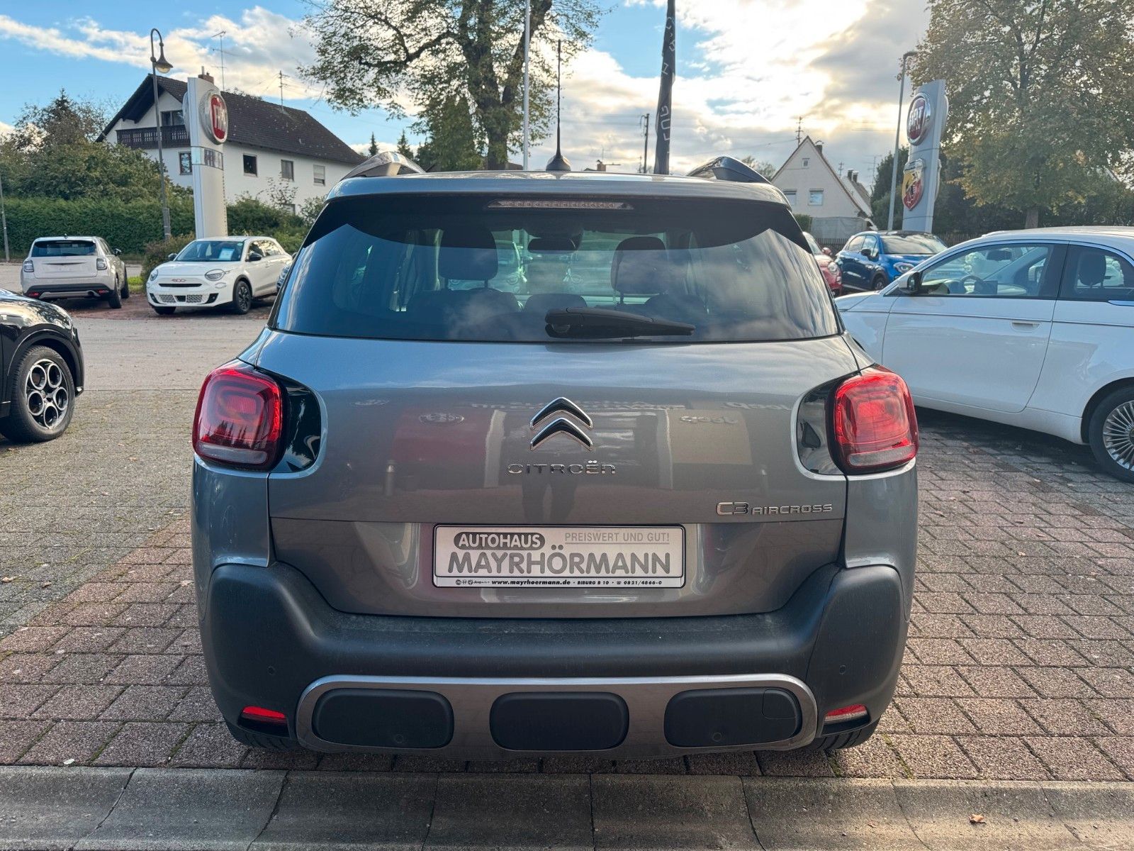 Fahrzeugabbildung Citroën C3 Aircross Shine Navigation Sitzheizung Tempoma