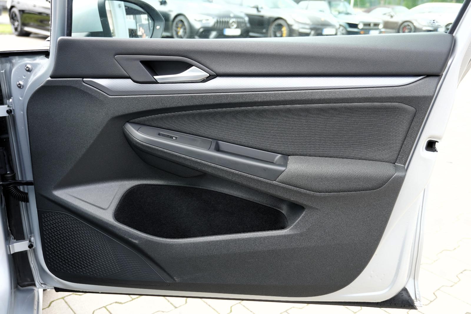 Volkswagen Golf VIII Lim. Active*Matrix*3Zon.*Appel*ACC*, миниатюра 22