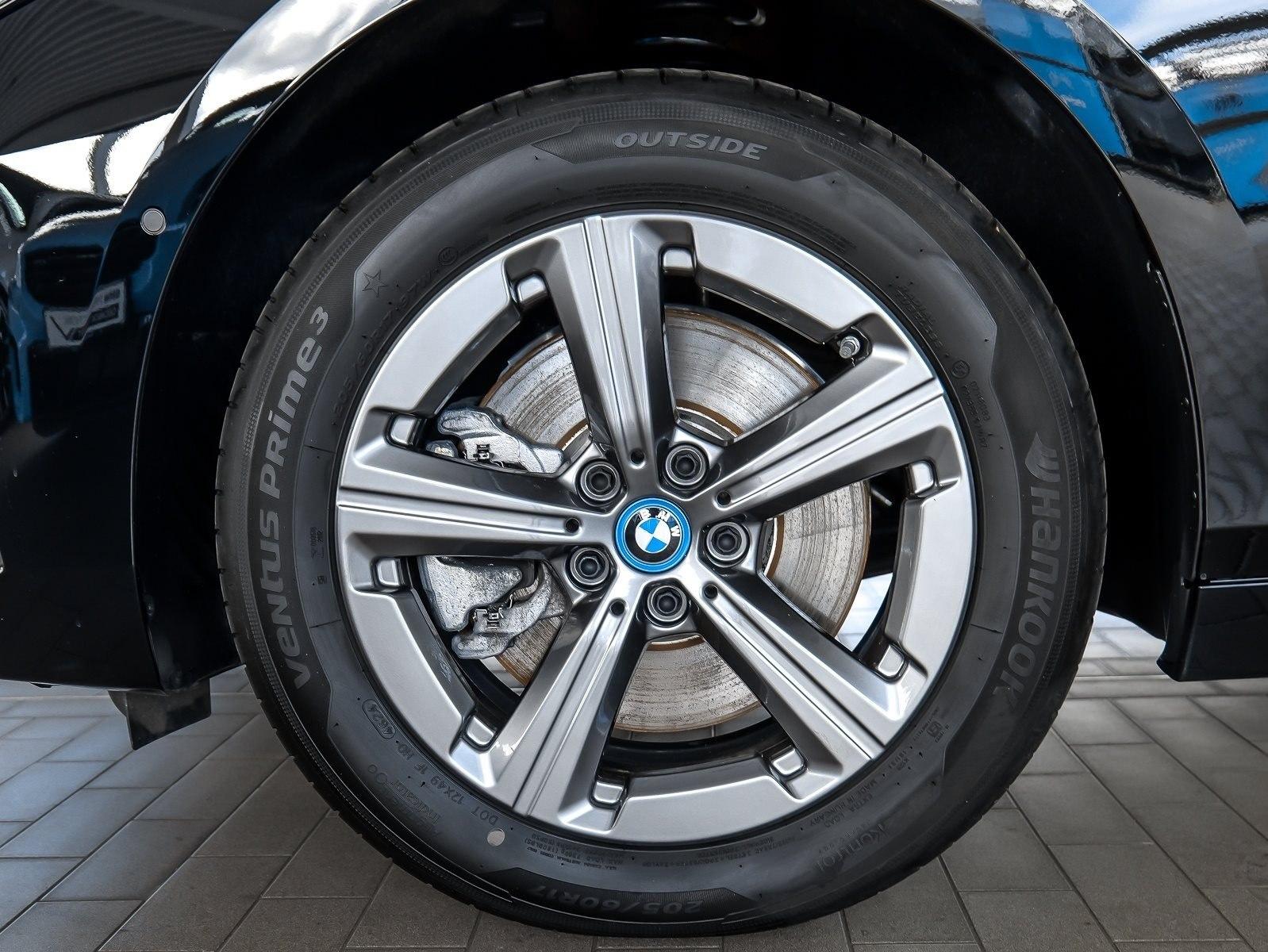 BMW 230e xDrive ActiveTourer AHK HeadUp 360 Grad ACC
