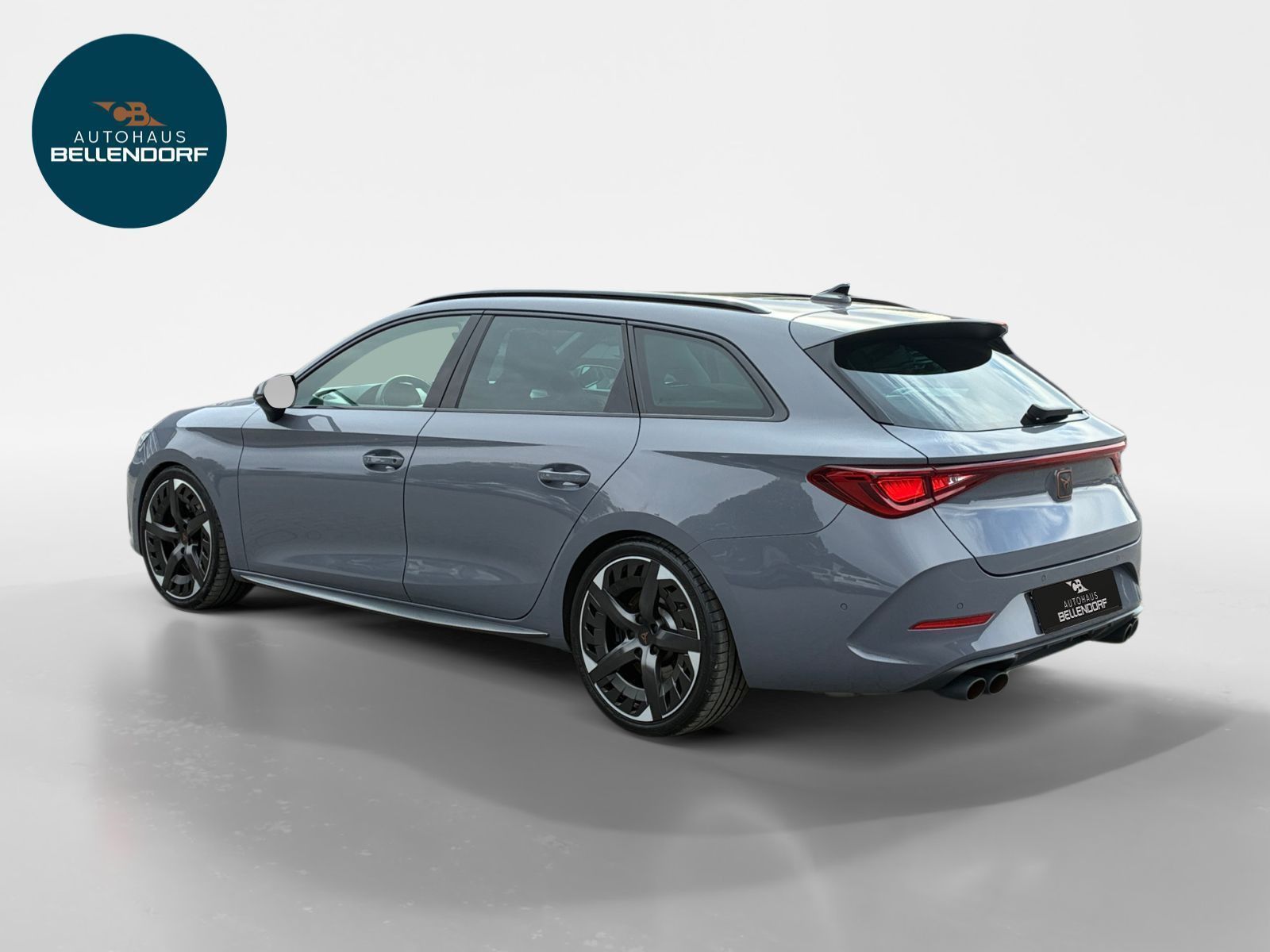Cupra Leon Sportstourer 2.0 TSI DSG VZ 4Drive Navi Pan foto 3