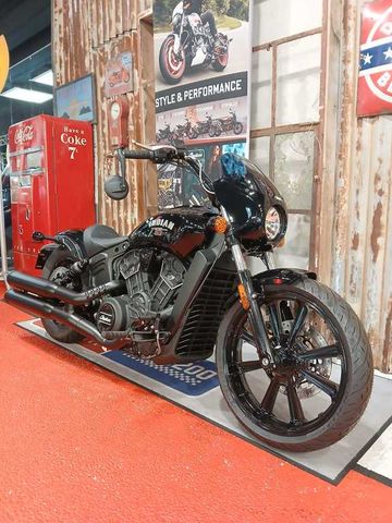 Indian SCOUT Rogue 