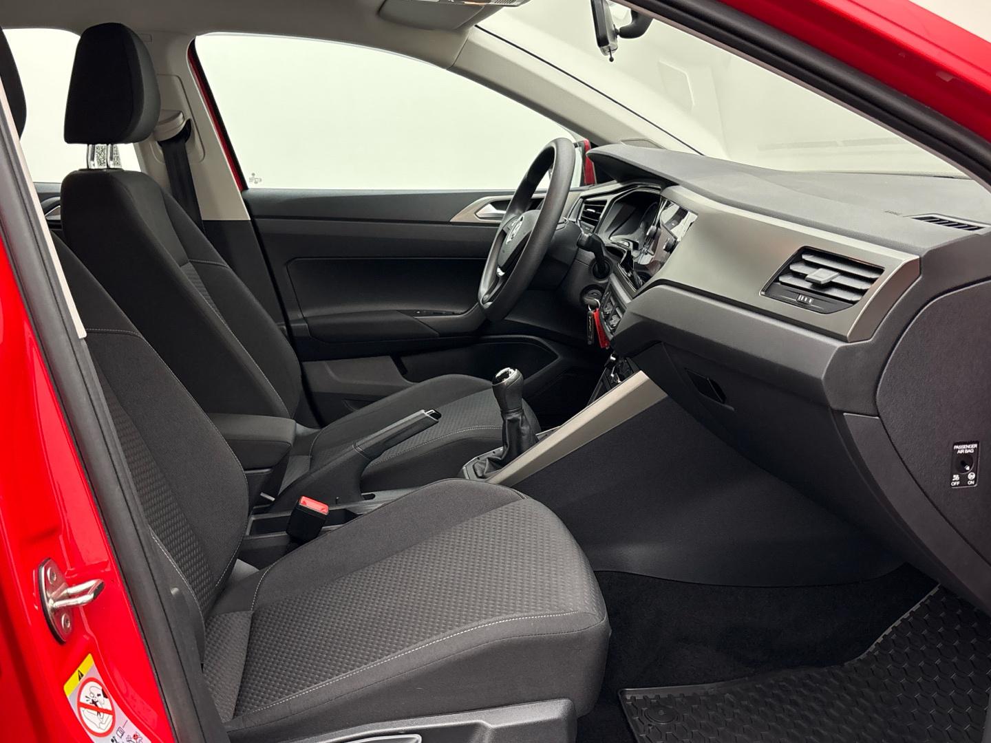 Volkswagen Polo Comfortline 1.0 Navi PDC Sitzheizung Klima, миниатюра 10