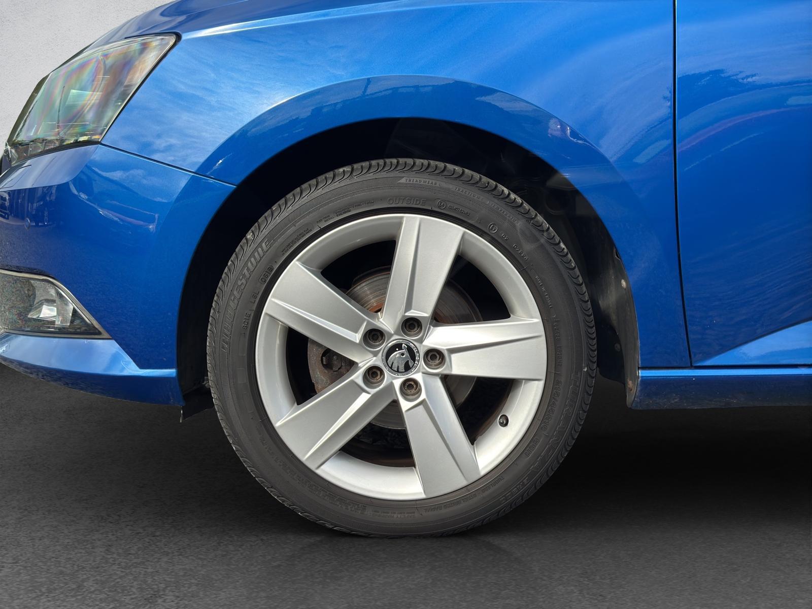 Skoda Fabia Combi 1.2TSI Tempomat PDC Alu16 Sitzhz DAB