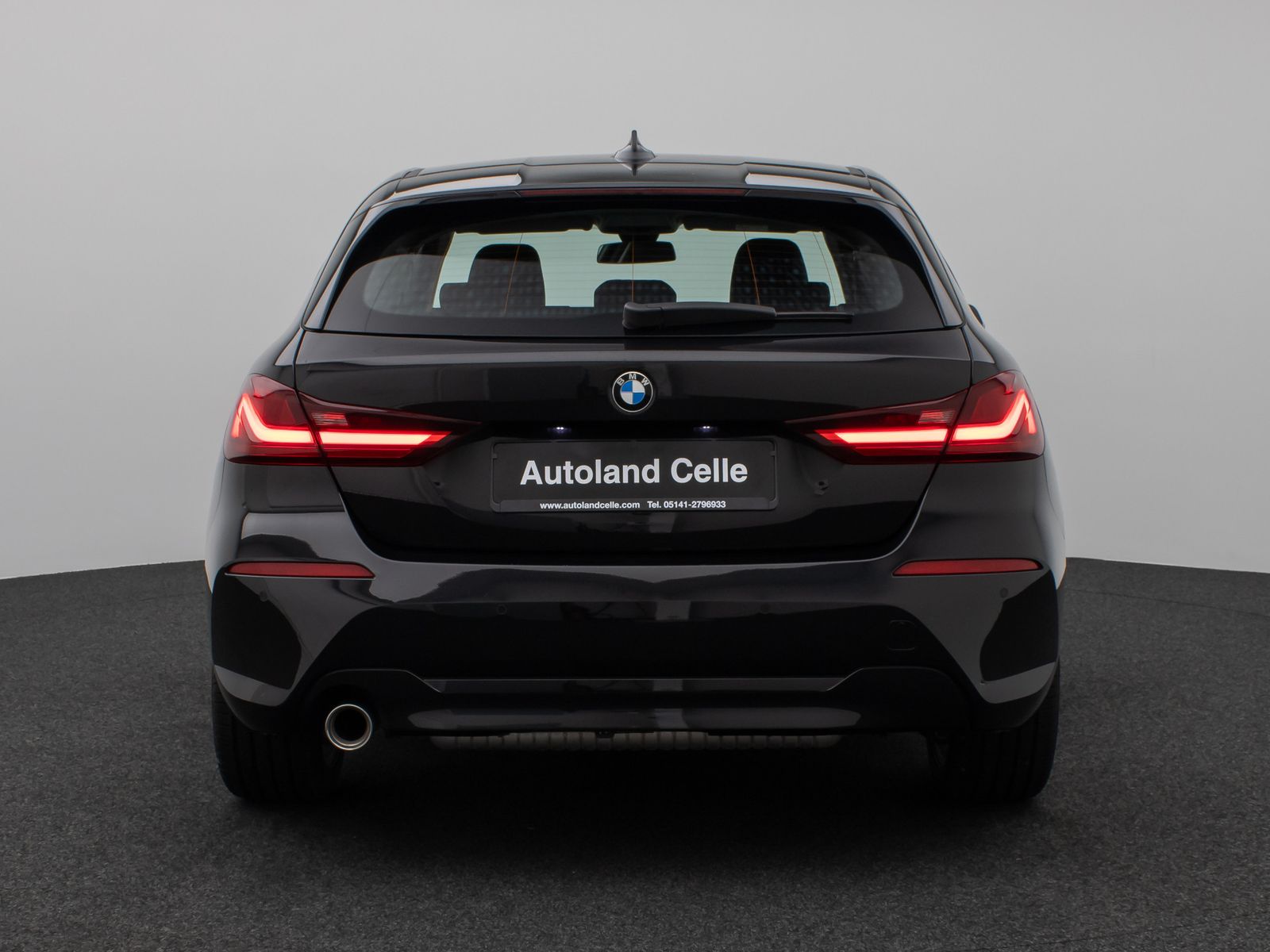 Fahrzeugabbildung BMW 118i PDC DAB CockPitPro AHKFernlichtassistent