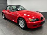 BMW Z3 Roadster 140 PS Rentnerfahrzeug - rote BMW Z3