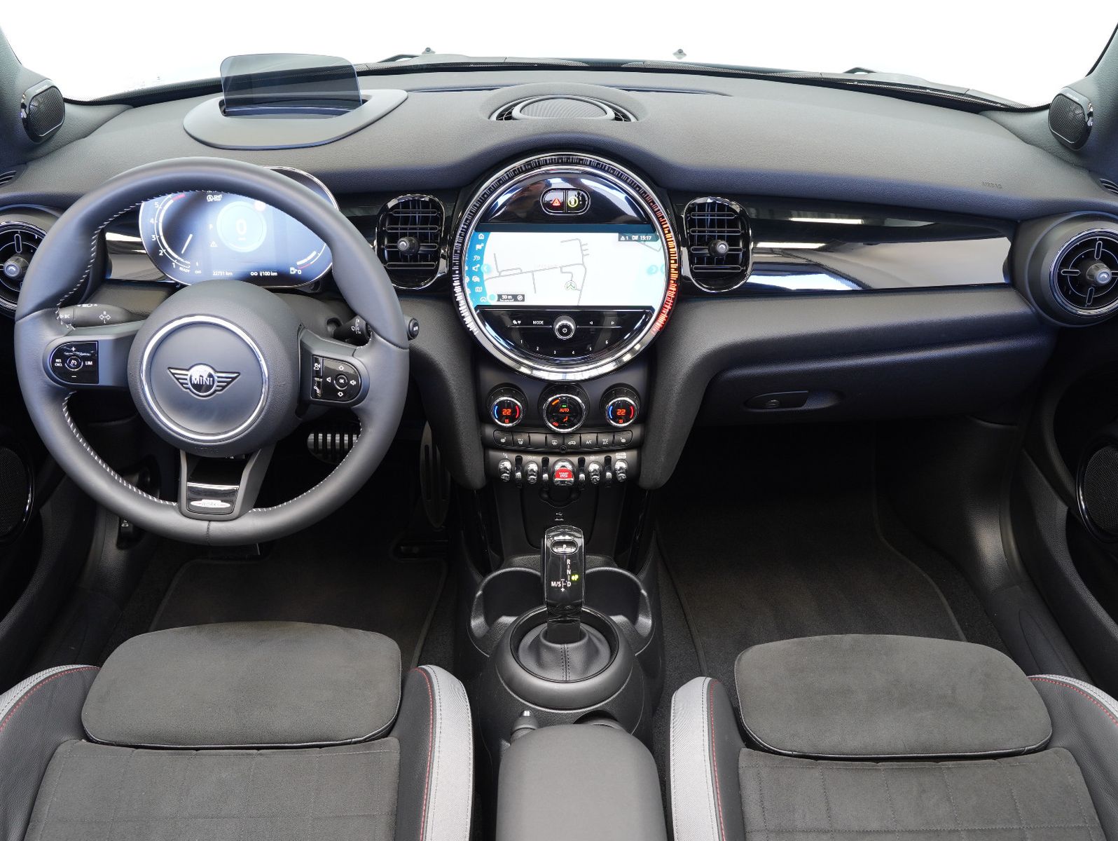 Fahrzeugabbildung MINI Cooper Cabrio John Cooper Works Trim MINI YOURS