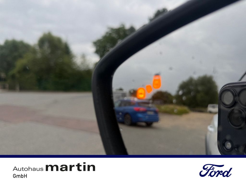 Fahrzeugabbildung Ford Focus 1.0 Active PDC SHZ KAMERA NAVI ACC LED
