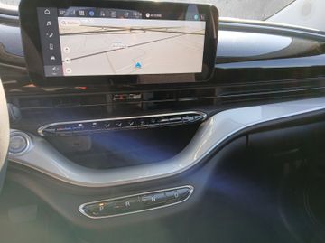 Fiat 500 e Icon Cabrio Batterie KeyLess+Navi+LM+SpurH